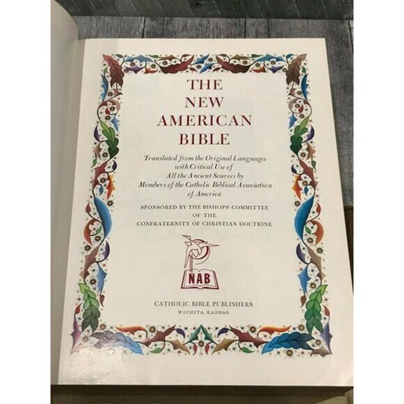 Holy Bible Vintage Fireside Family Large NAB Catholic Edition 1971-1972 Edition - Picture 2 of 6